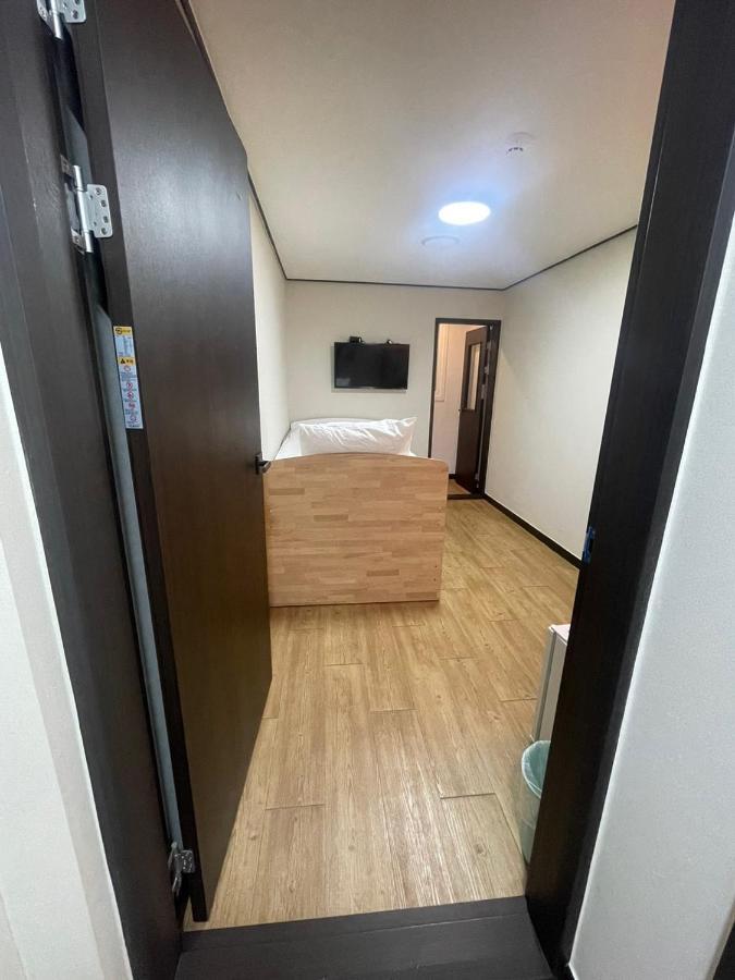 Hostel Korea - Ikseon Сеул Экстерьер фото