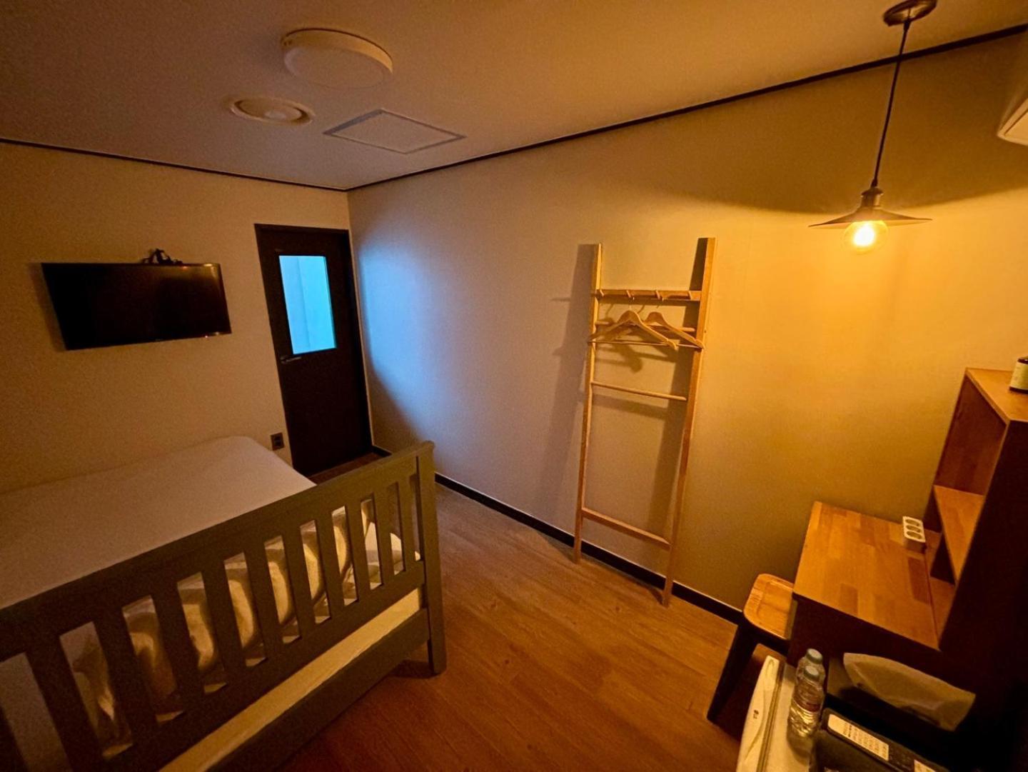 Hostel Korea - Ikseon Сеул Экстерьер фото